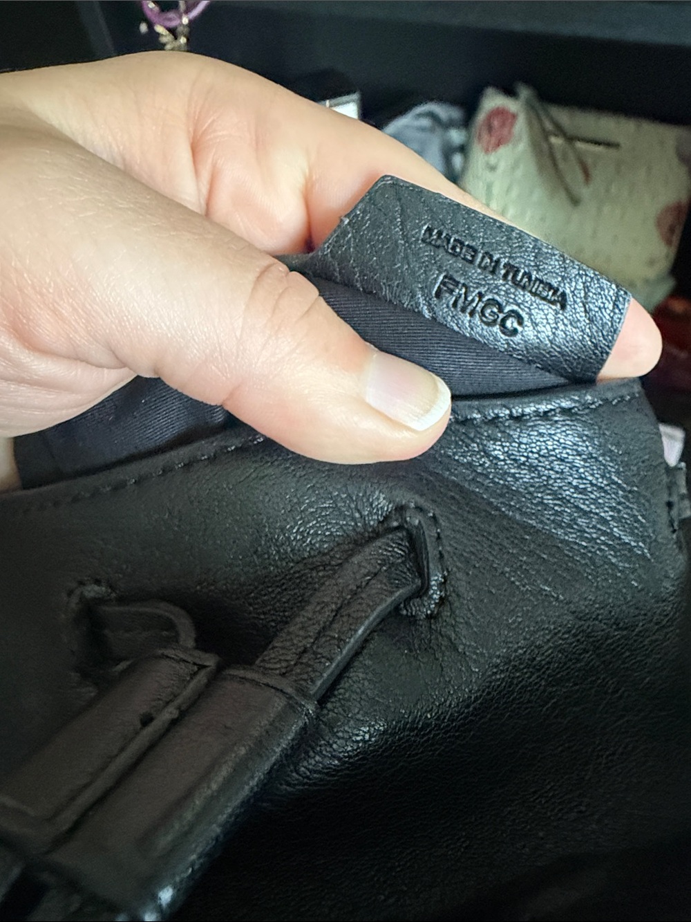 Isabel Marant bolton bubble leather shoulder bag - Picture 16 of 16